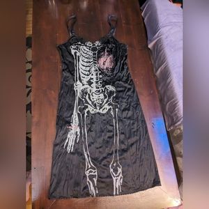 L - 38 - Vintage Sears - handprinted skeleton and heart nightgown